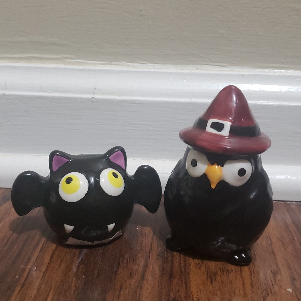 Black Halloween Owl and Bat Figurines